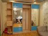 Шкаф-купе в корпусе 3-х дверный в гостиную с радиусными полками  фото 4 &mdash; Компания "Фишт Мебель"